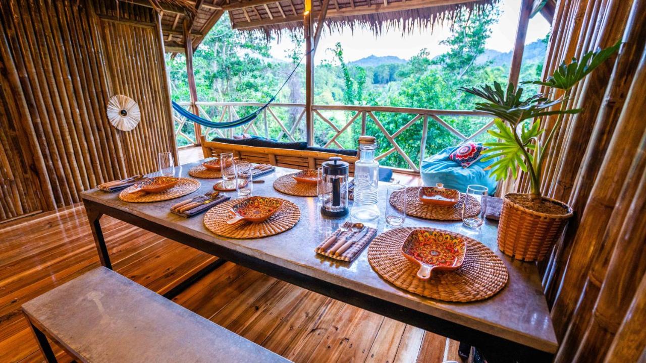 Barya Lang Villa- Native Villa With Jeepney Room El Nido Buitenkant foto